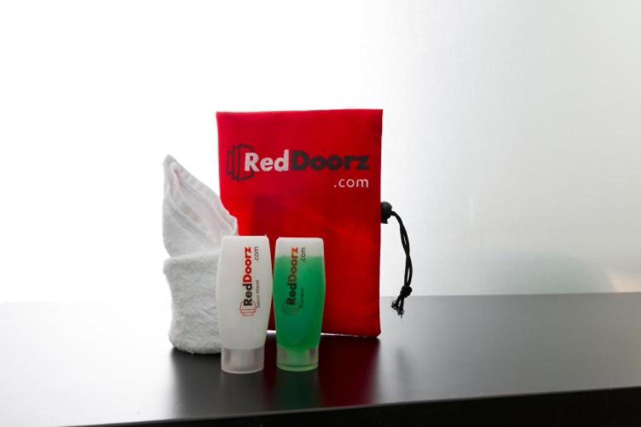 Reddoorz Premium @ Bukit Damai Indah Hotel Balikpapan  Eksteriør billede
