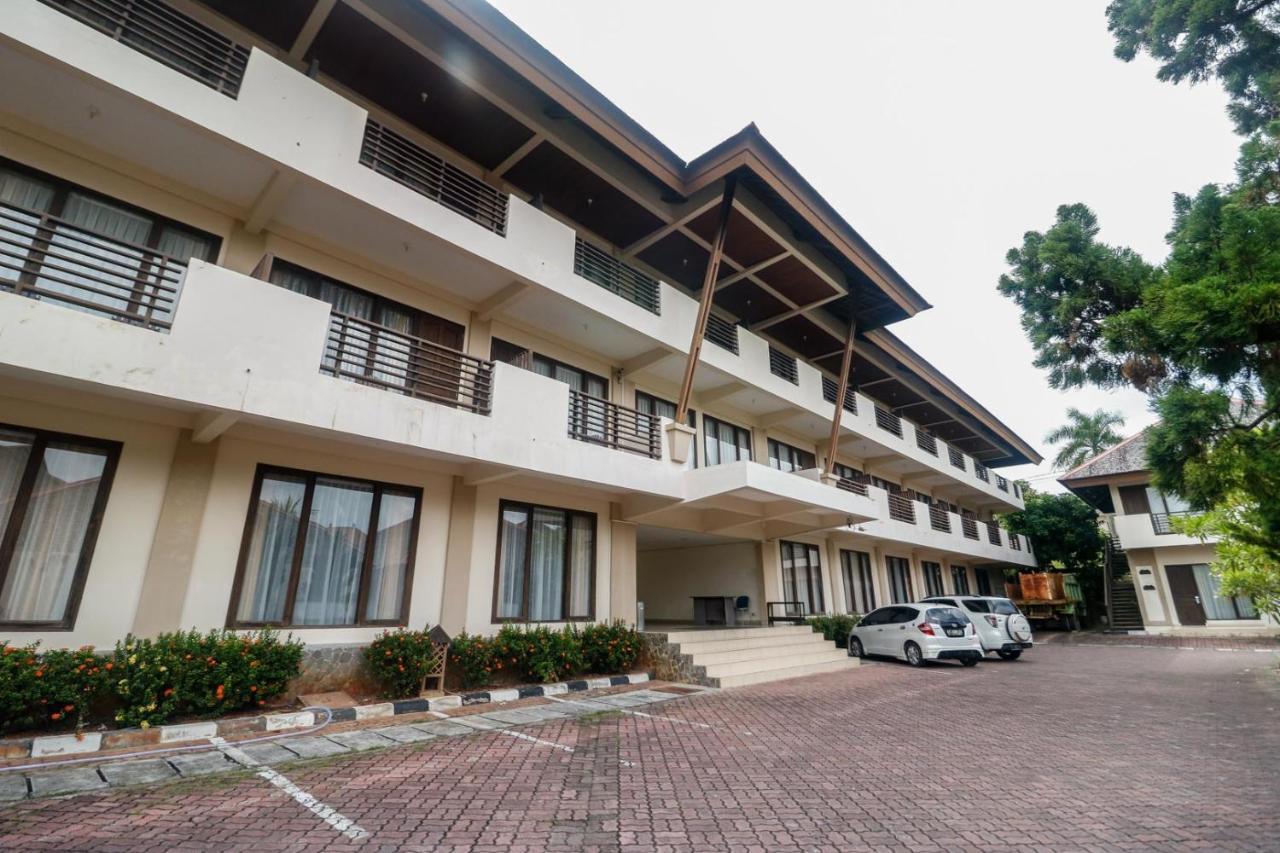 Reddoorz Premium @ Bukit Damai Indah Hotel Balikpapan  Eksteriør billede